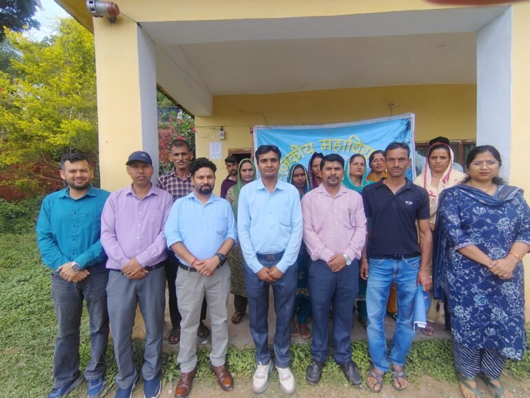 Kangra: रिड़कमार कॉलेज में PTA की नई कार्यकारिणी गठित, बंसी लाल अध्यक्ष और आरती देवी बनीं उपाध्यक्ष