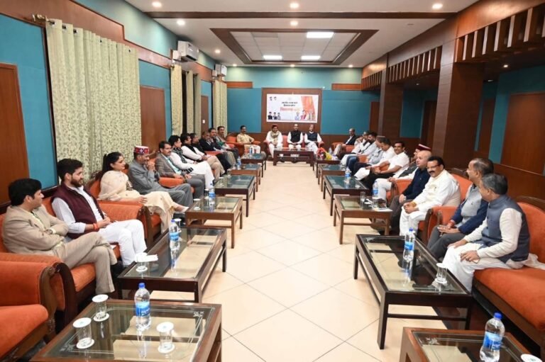 नूरपुर विधायक रणबीर सिंह निक्का की भाजपा विधायक दल की बैठक में अहम मौजूदगी, सदन में जनहित के मुद्दे मजबूती से उठाने पर बनी रणनीति