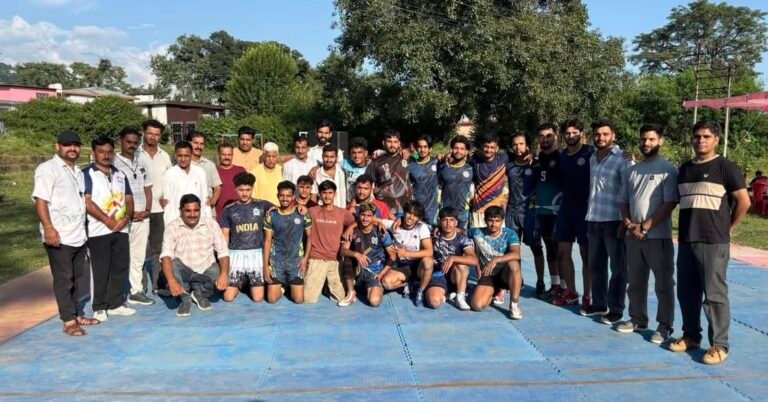 Kangra: शाहपुर खंड के द्रम्मन में युवा खेल संगम का जोश, कबड्डी में डडामन और रस्साकस्सी में सेंट्रल यूनिवर्सिटी शाहपुर बनी विजेता