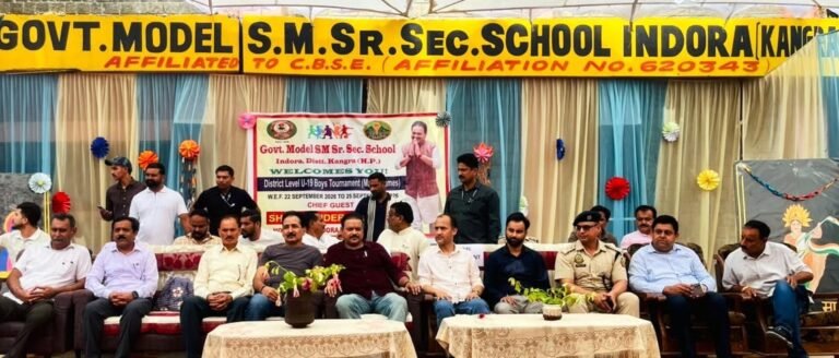 इंदौरा में अंडर-19 जिला स्तरीय मेजर गेम्स का आगाज, 45 स्कूलों के 690 खिलाड़ी दिखाएंगे दमखम; मलेंद्र राजन ने दिलाई नशामुक्ति की शपथ