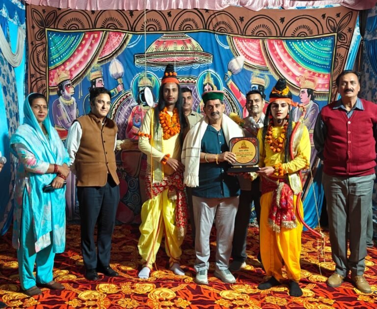 Kangra: शाहपुर के द्रमण में दशहरा उत्सव पर 8 करोड़ की सब्जी मंडी का ऐलान, फोरलेन प्रभावित दुकानदारों के लिए बनेंगी 25 दुकानें; केवल सिंह पठानिया ने दी सौगात