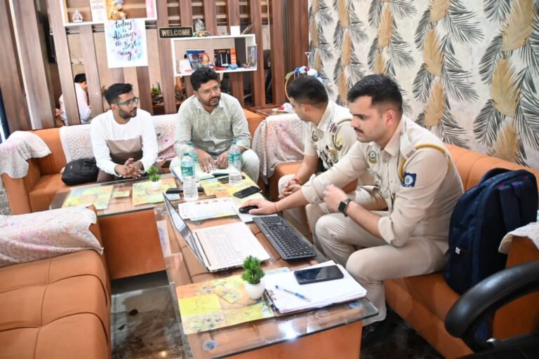 Kangra: फ्रीजिंग के बाद होटल ‘क्वालिटी’ और 8 दुकानों पर पुलिस का कब्जा, थाना प्रभारी डमटाल संभालेंगे प्रबंधन