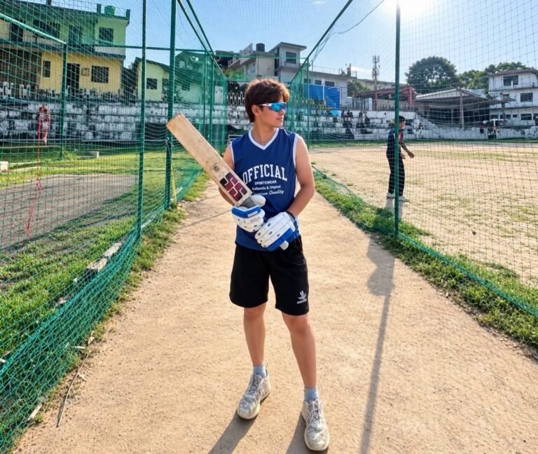 Kangra: शाहपुर की बेटी हिमानी शर्मा ने रचा कमाल, BCCI अंडर-19 महिला टीम में हुआ चयन; धारकंडी में खुशी की लहर