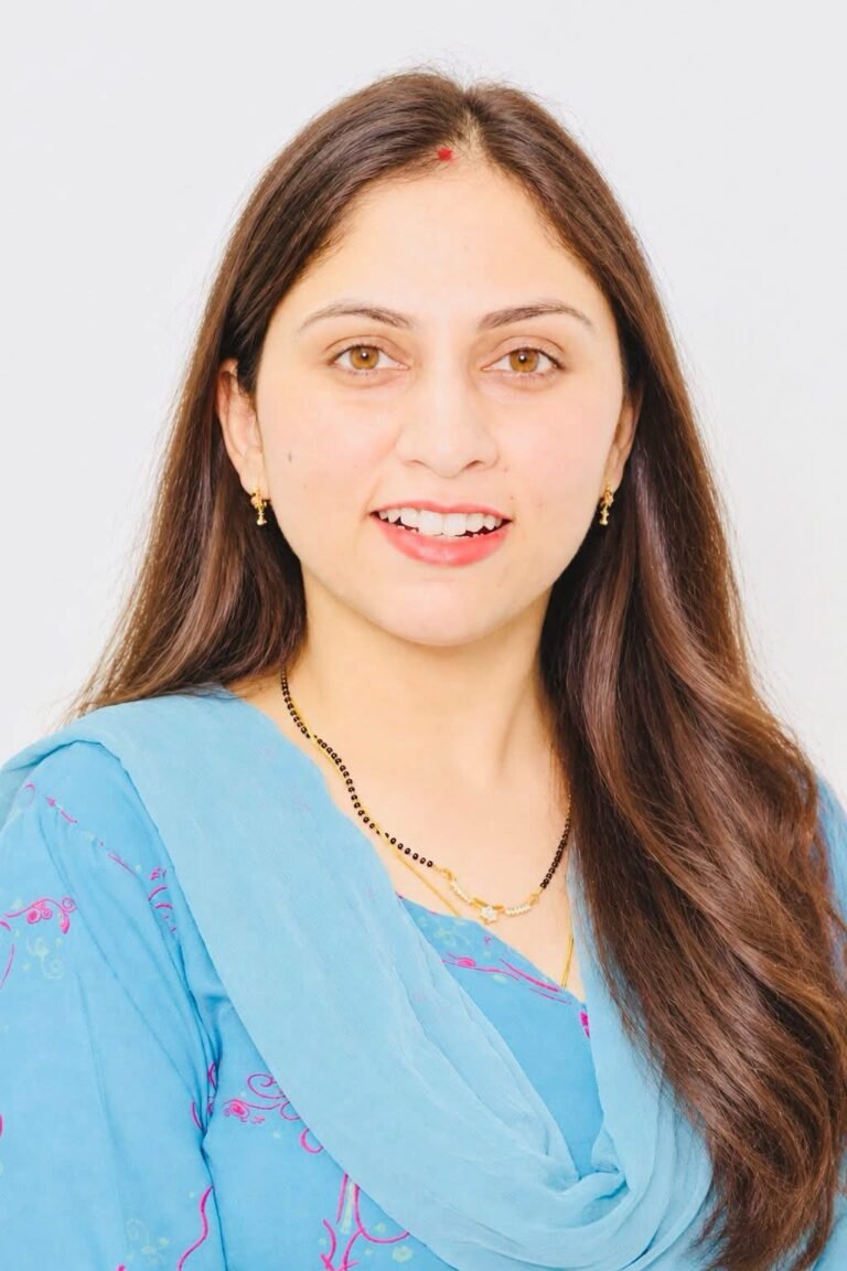 हिमाचल की बेटी डॉ. अमेया शर्मा ने रचा इतिहास, विश्व के शीर्ष 2% वैज्ञानिकों में शामिल; डीएवी कुमारसैन की पूर्व छात्रा ने अंतरराष्ट्रीय स्तर पर चमकाया नाम