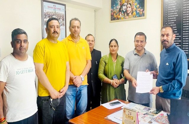 पालमपुर में 4037 वोटों की गड़बड़ी पर त्रिलोक कपूर का पलटवार, बोले- 15 साल पहले वोट कटवाने को कहा था, फिर भी सूची में नाम; अब हाईकोर्ट जाएंगे