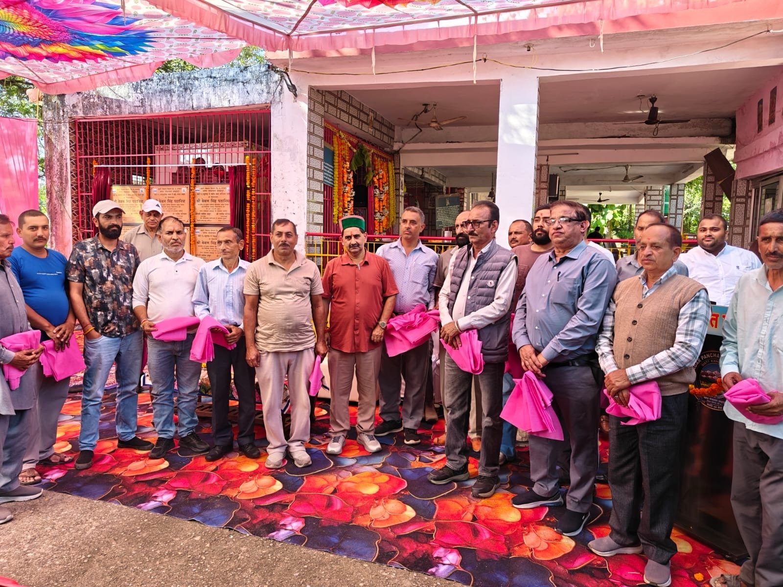 Kangra: शाहपुर में शहीद पवन जरयाल के नाम पर बनेगा पार्क, 65 लाख के विकास कार्यों की सौगात